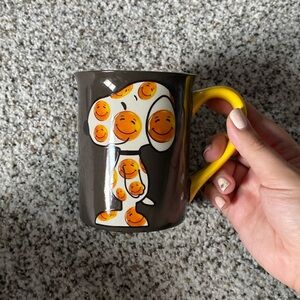 Smiley Face Snoopy (Peanuts) Cup